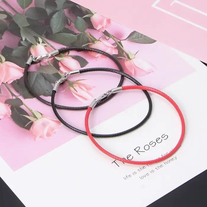 Bracelet à cordes tressées avec fermoir mousqueton