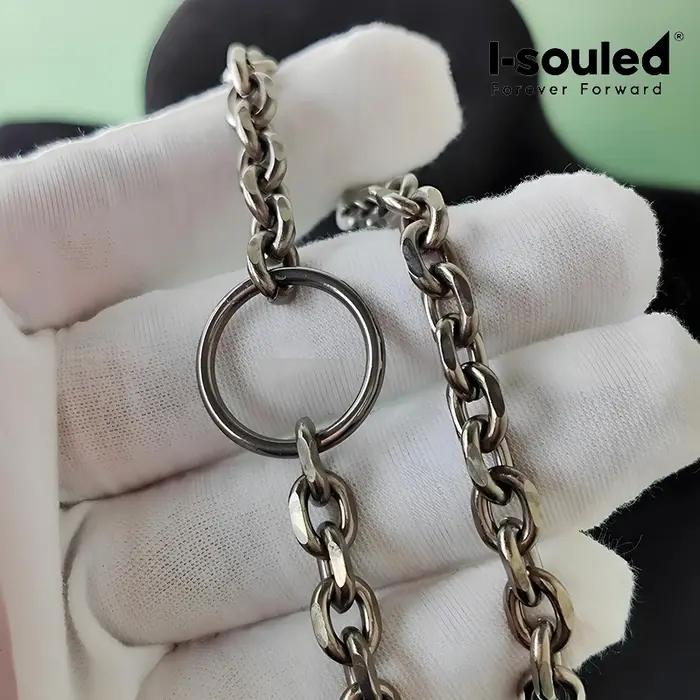 Collier en titane pur, joint torique