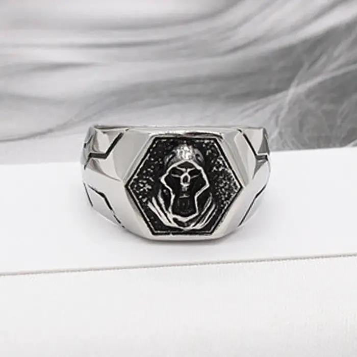 Bague tête de mort en acier inoxydable pour homme