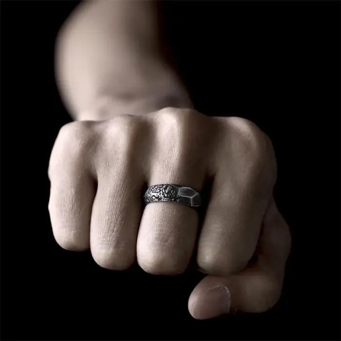 Bague Vintage à motif de pierres fragmentées pour hommes