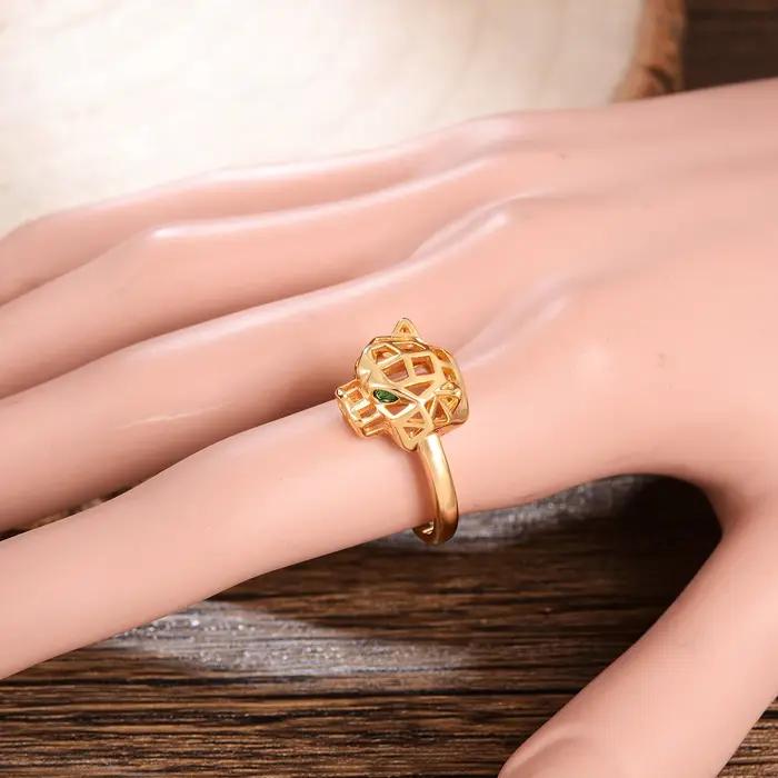 Bague chic plaquée or en forme de panthère, taille fixe avec yeux en cristal vert, bijou tendance tête d'animal pour elle