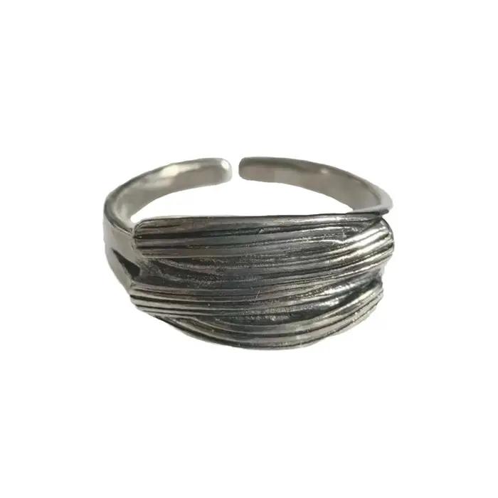 Bague Punk Gothique Rétro en Alliage de Zinc, Accessoire Rock Unisexe, Cadeau Unique pour Hommes Occasions Spéciales