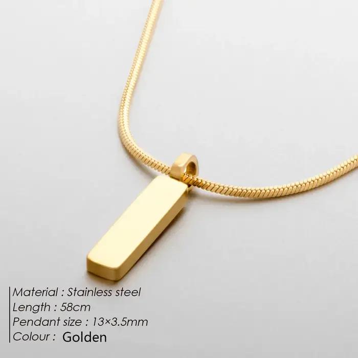 Pendentif en acier inoxydable style punk pour hommes avec chaîne dorée résistante à l'eau pour sorties et soirées