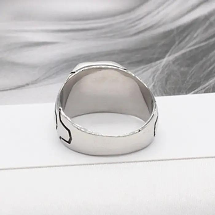 Bague tête de mort en acier inoxydable pour homme