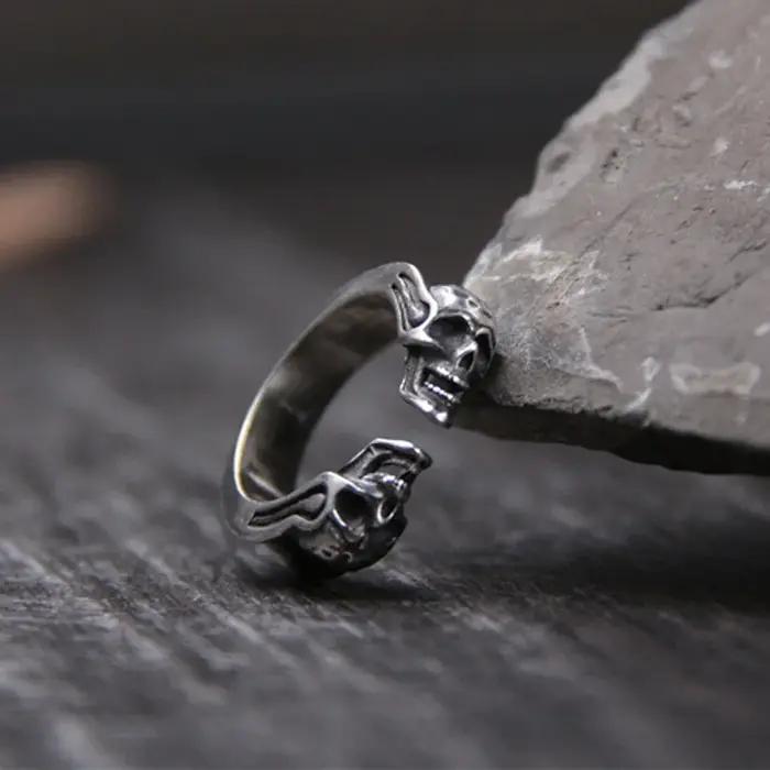 Bague fantôme Double crâne