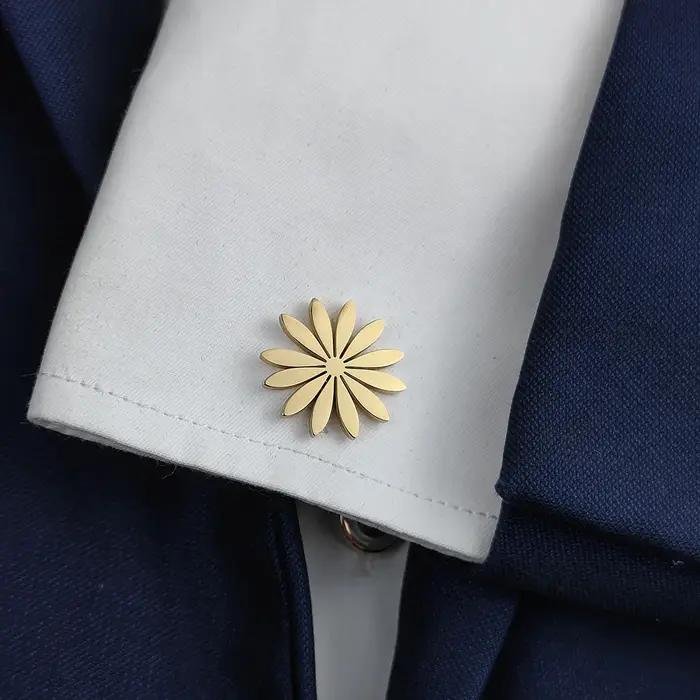 Boutons de manchette en acier inoxydable plaqués or 18 carats design marguerite élégant épingles à revers pour hommes occasions spéciales cadeaux amicaux