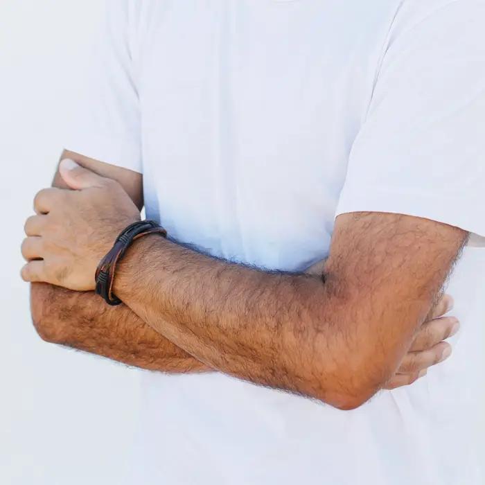 Bracelet tressé en cuir véritable pour hommes