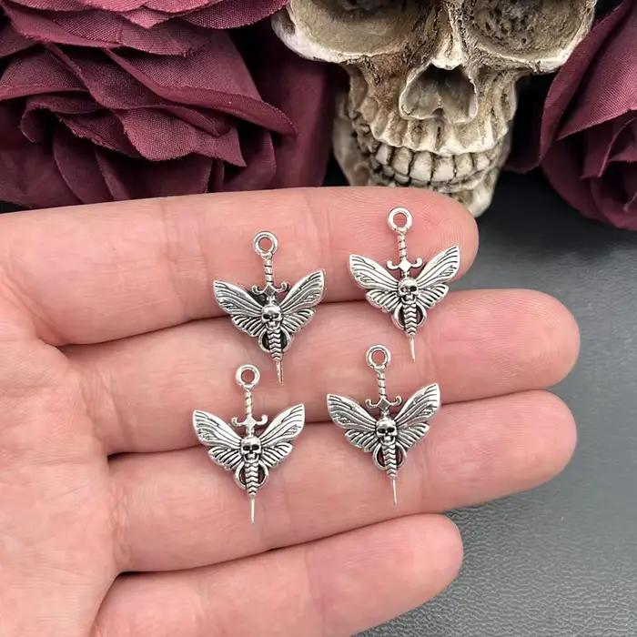 10 pièces 24*18mm Antique couleur argent papillon crâne épée pendentif à breloques concepteur
