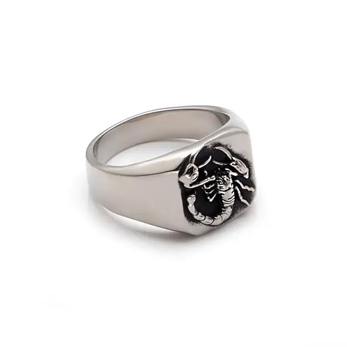Bague Chevalier Scorpion Vintage pour Homme en Acier Inoxydable 316L