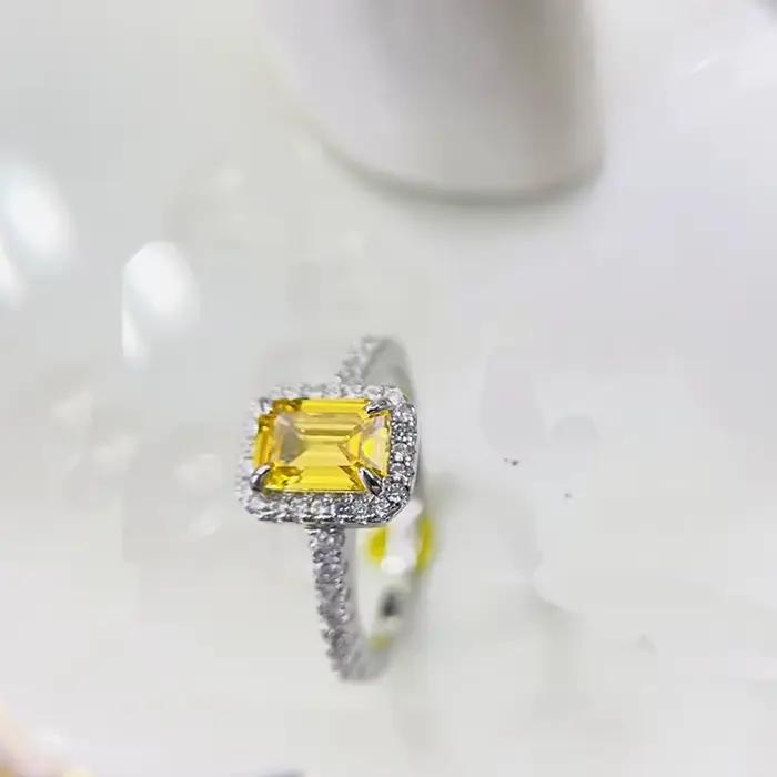 Bague Paraiba rectangulaire classique en argent 925 sertie de tourmaline verte pour femmes occasions spéciales fiançailles mariage