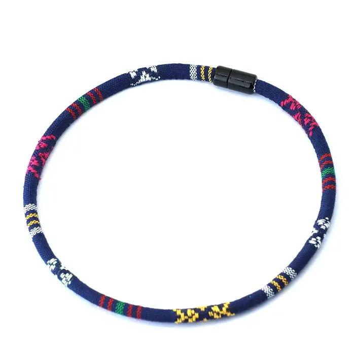 Collier en tissu bohème pour hommes