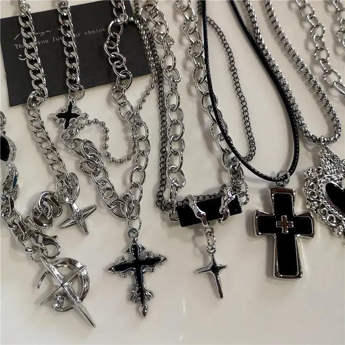 Punk Rock noir coeur croix pendentif chaîne collier pour hommes femmes Cool Hip Hop rue Vintage années 90 Y2K Grunge Goth accessoires