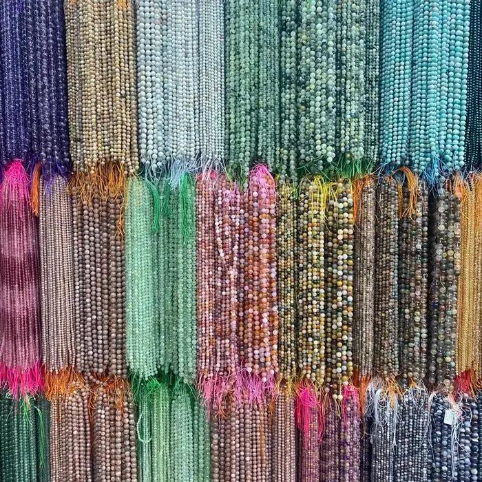 Perles en pierre naturelle