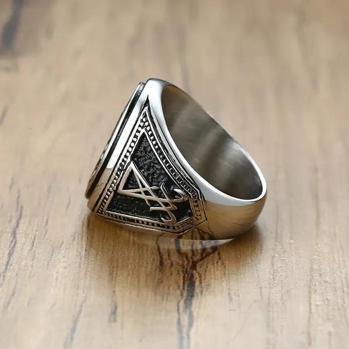 Bague chevalière vintage Sigil de Lucifer en acier inoxydable pour hommes, bijou masculin élégant à offrir pour Noël et occasions spéciales