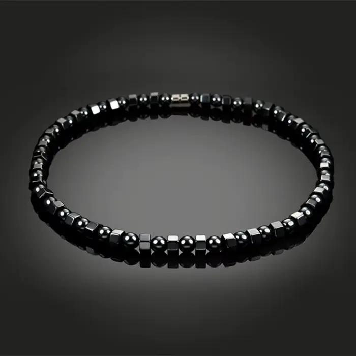 Collier en hématite noire