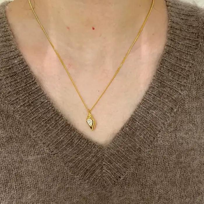 Collier pendentif coquillage zircon bijou vintage français pour femmes occasions spéciales cadeau anniversaire fiançailles mariage